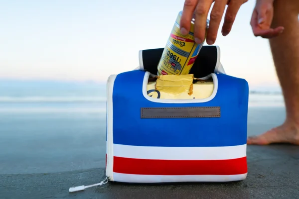 Kanga Coolers Explained: How the Iceless Cooler Keeps Drinks Cold for 7 Hours